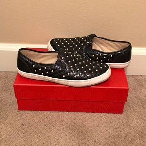 Pearl Embellished Slide on Sneaker